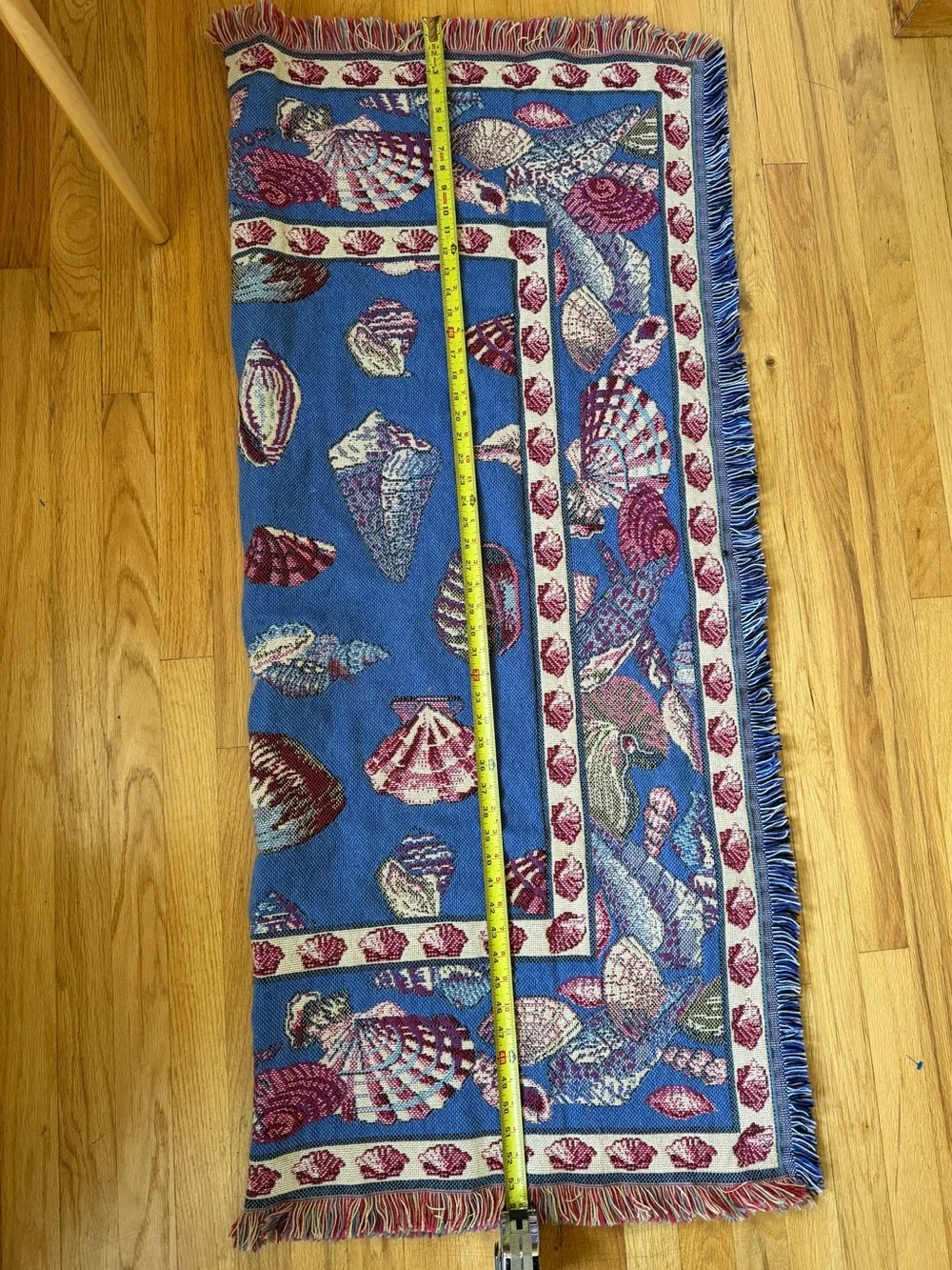 N/A woven throw
